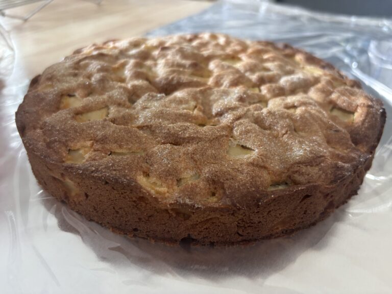 French Apple Cake